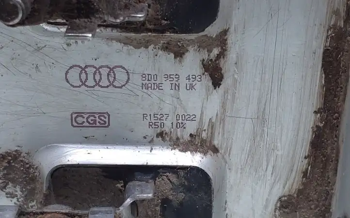 Audi A4 S4 B5 8D (1999 - 2001) 8D0959493 Реле вентилятора охлаждения — фото 4