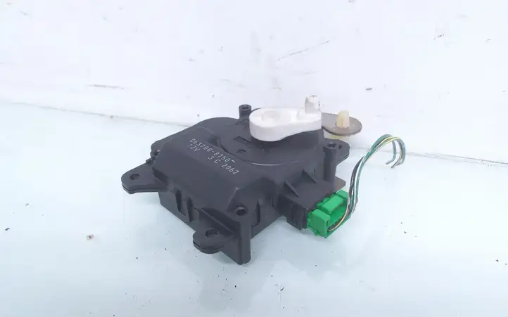 Honda Civic (2001 - 2005) 0637008750 Двигатель задвижки потока воздуха — фото 2