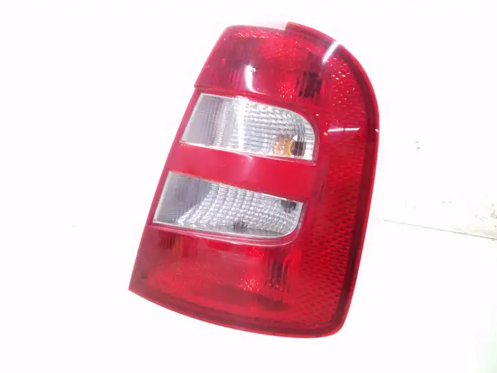 Skoda Fabia Mk1 (6Y) (1999 - 2007) 6Y6945096 Задний фонарь в кузове — фото 3