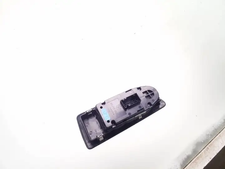 BMW 1 E81 E87 (2004 - 2011) 6952006 Кнопка стеклоподъемников — фото 3