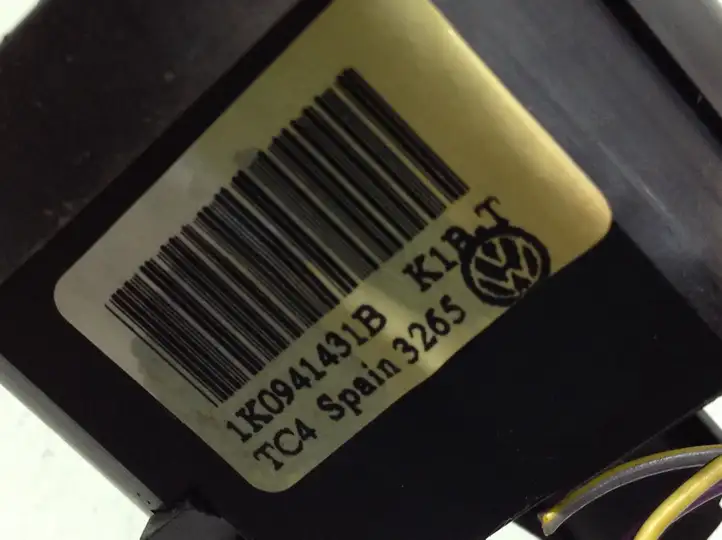 Volkswagen PASSAT B6 (2005 - 2010) 1K0941431B Включатель фонарей — фото 4