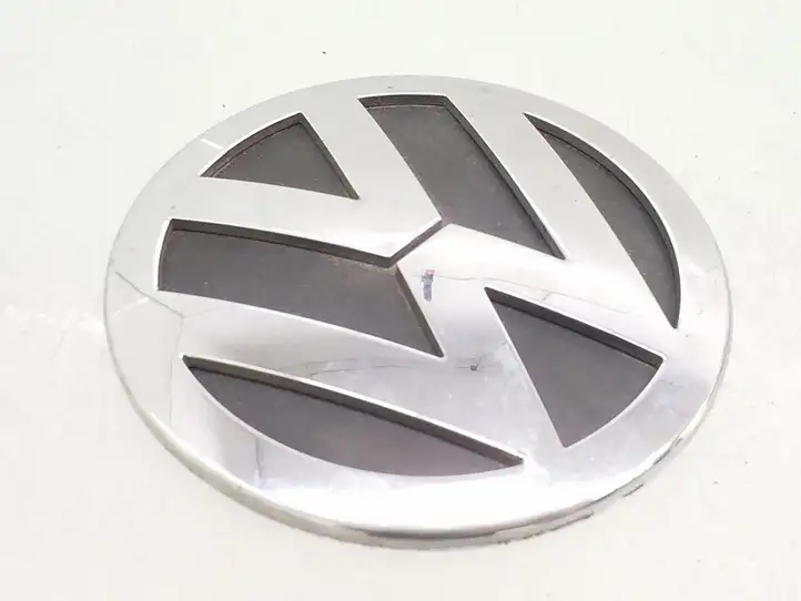 Volkswagen PASSAT B6 (2005 - 2010) 3C9853630 Эмблема производителя — фото 1