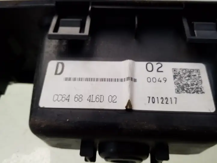 Mazda 5 (2005 - 2010) CC64684L6D02 Кнопка стеклоподъемников — фото 4