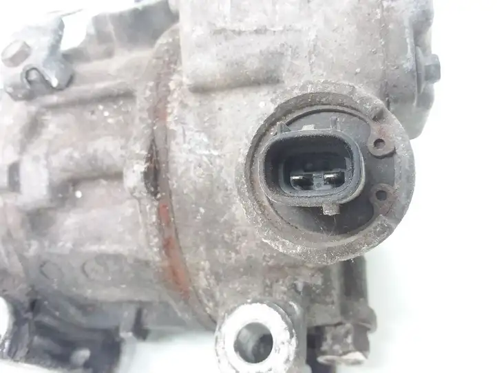Toyota RAV 4 (XA30) (2006 - 2016) 4472601258 Компрессор (насос) кондиционера воздуха — фото 3