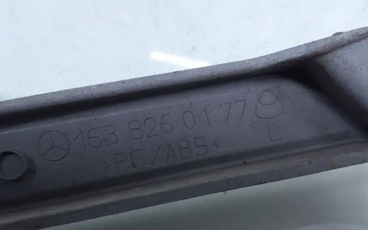 Mercedes-Benz ML W163 (1997 - 2005) 1638260177 Окантовка фары — фото 6