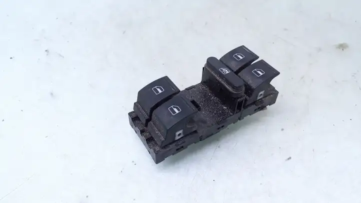 Volkswagen Golf V (2003 - 2009) 1K4959857B Блок кнопок стеклоподъемников — фото 1