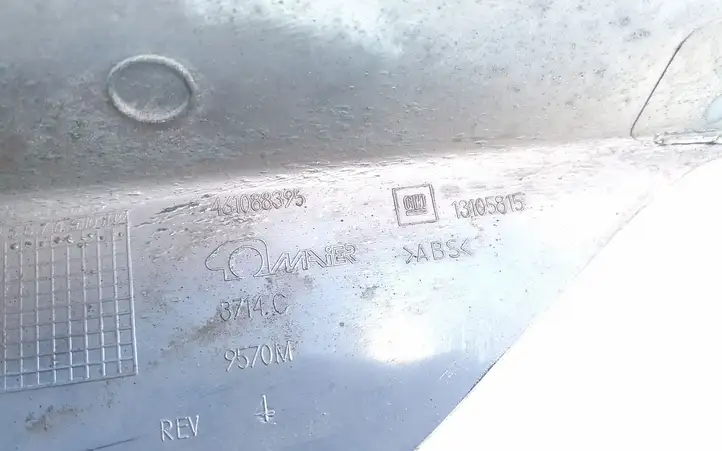 Opel Astra H (2004 - 2009) 13105815 Подсветка номера — фото 9