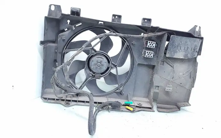 Citroen Xsara Picasso (1999 - 2012) 1831237016 Дифузор радиатора — фото 2