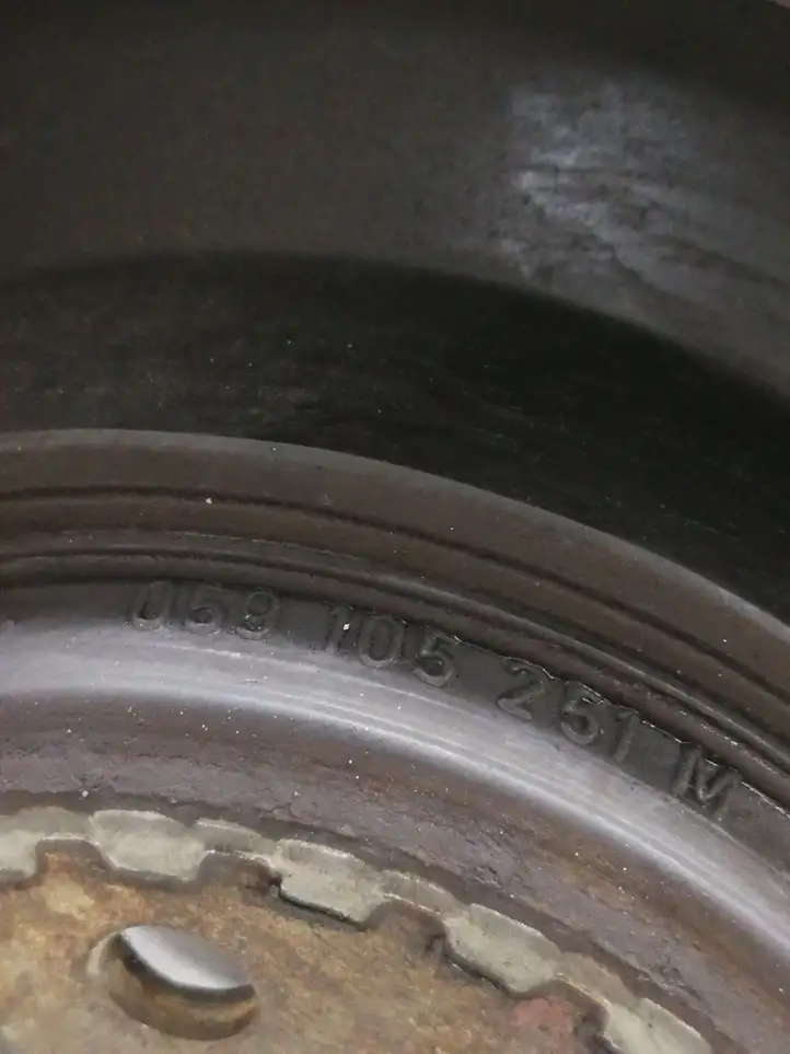 Volkswagen PASSAT B5.5 (2001 - 2005) 059105251M Шкив коленчатого вала — фото 3