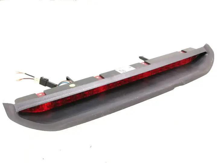 Opel Vectra C (2005 - 2009) 013149729 Дополнительный стоп фонарь — фото 1