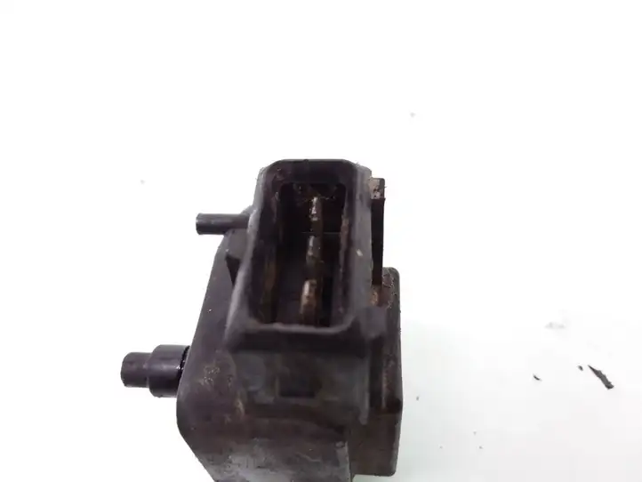 Land Rover Freelander (1997 - 2003) 2246977 Датчик давления воздуха впуска — фото 3