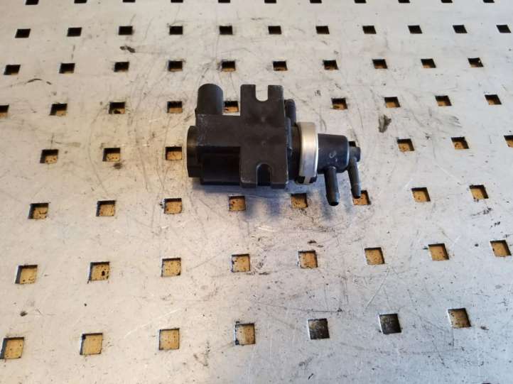 1J0906627 Audi A3 S3 8L Solenoidinis vožtuvas