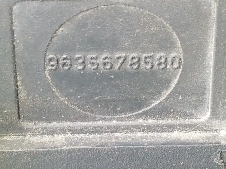 Mercedes-Benz Vito Viano W639 (2003 - 2010) 9635678580 Подсветка номера — фото 2
