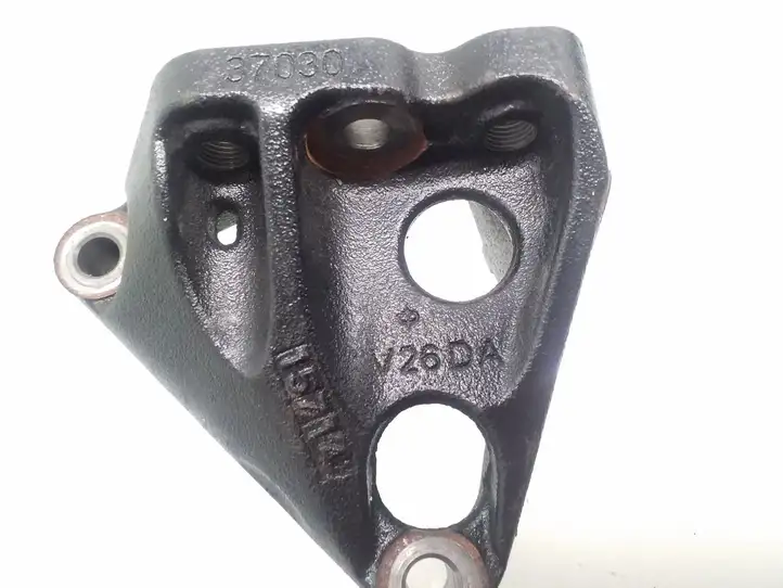 Toyota Auris E180 (2012 - 2018) 37030 Кронштейн двигателя — фото 4