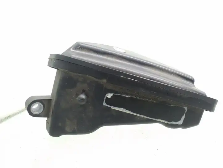 Mercedes-Benz E A207 (2010 - 2017) A6421400087 Резонатор впуска — фото 3
