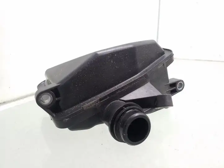 Mercedes-Benz E A207 (2010 - 2017) A6421400087 Резонатор впуска — фото 4