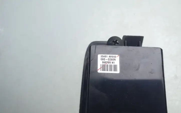 Nissan Primera (2001 - 2008) 25401AV640 Блок кнопок стеклоподъемников — фото 3