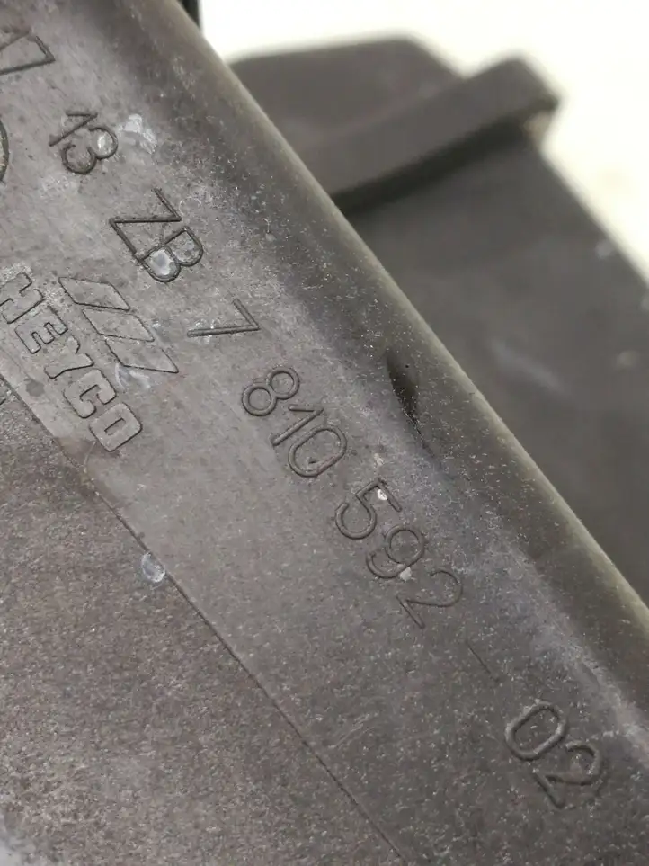 BMW 3 E90 E91 (2005 - 2012) 7810592 Расширительный бачок — фото 3