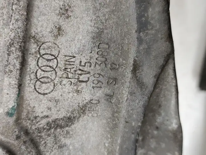 Audi A4 S4 B6 8E 8H (2000 - 2006) 8E0199308D Кронштейн двигателя — фото 3