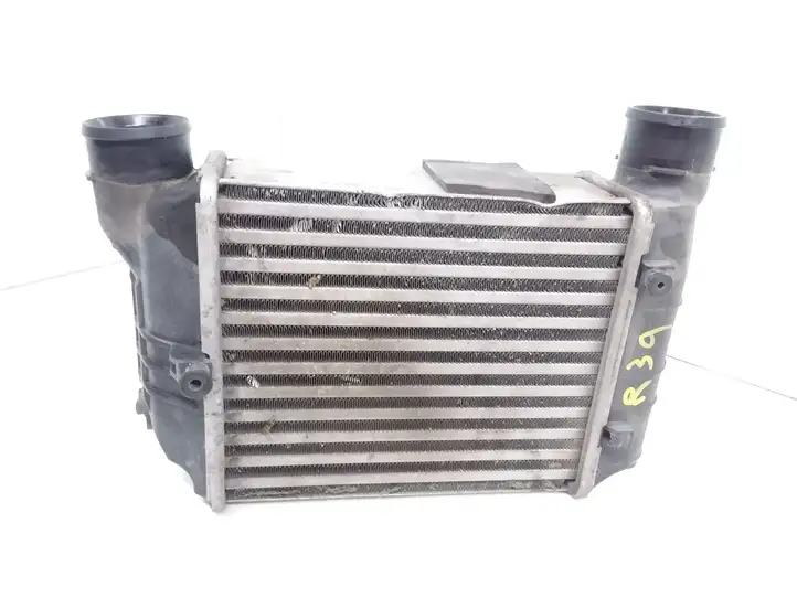 Audi A4 S4 B6 8E 8H (2000 - 2006) 8E0145805N Интеркулер — фото 2