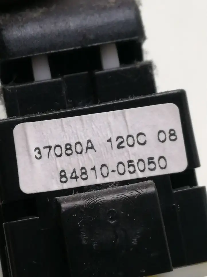 Toyota Avensis T250 (2006 - 2009) 8481005050 Блок кнопок стеклоподъемников — фото 4