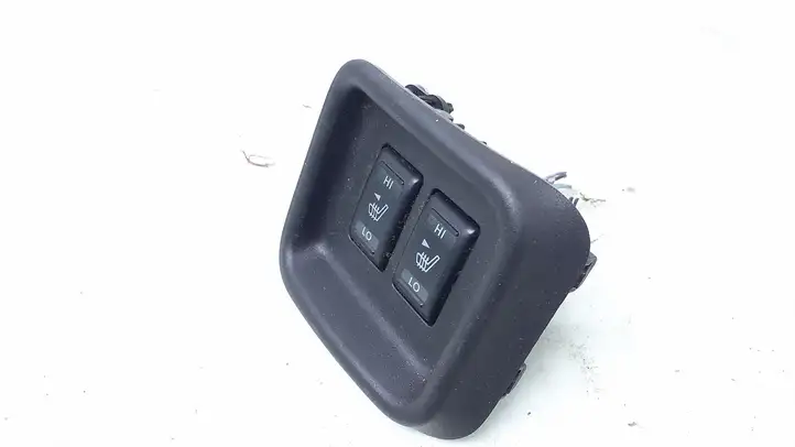 Nissan Juke I F15 (2010 - 2018) 969881KK1A Включатель обогрева — фото 2