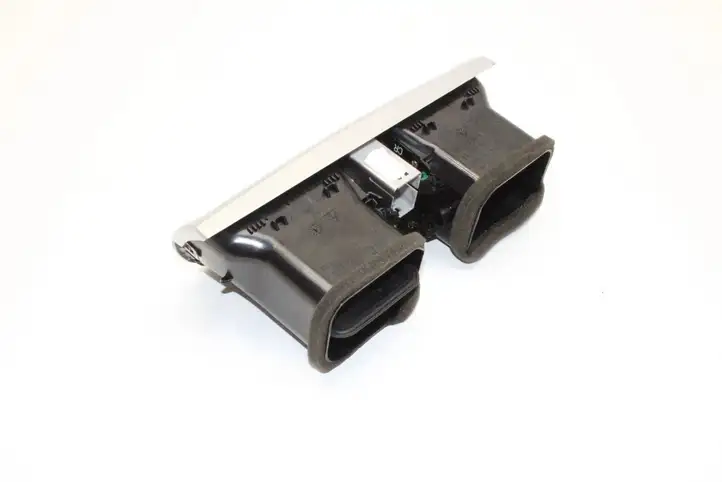 Porsche 997 (2004 - 2012) 99755214103 Воздушная решетка панели — фото 2