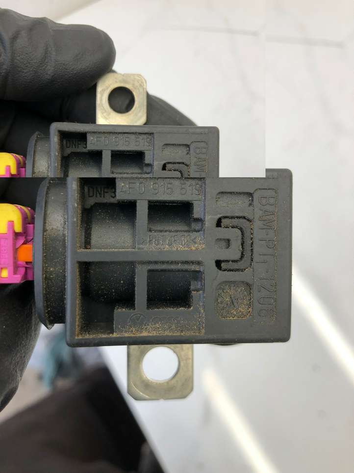 Audi A4 (2007 - 2011)  4F0915519 Предохранитель реле аккумулятора