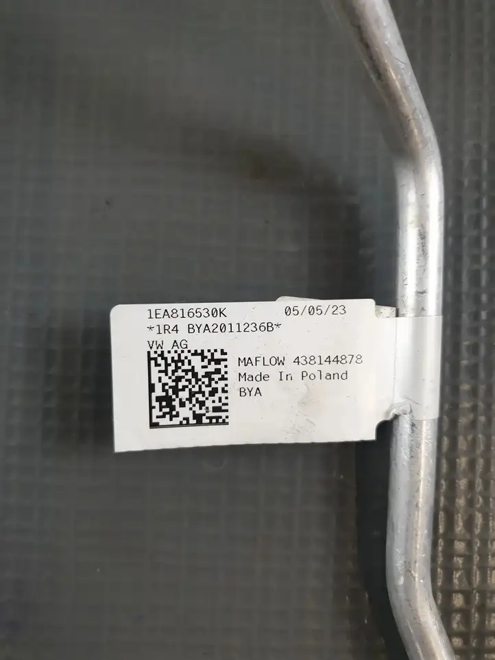 Volkswagen ID.4 (2020 - ) 1EA816530K Трубки и шланги кондиционера — фото 2