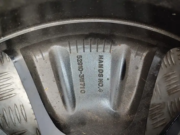 Kia Sportage (2010 - 2014) Запасное колесо R18 — фото 6
