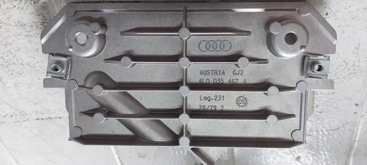 Audi Q7 4L (2005 - 2009) Кронштейн GPS-навигатора — фото 1