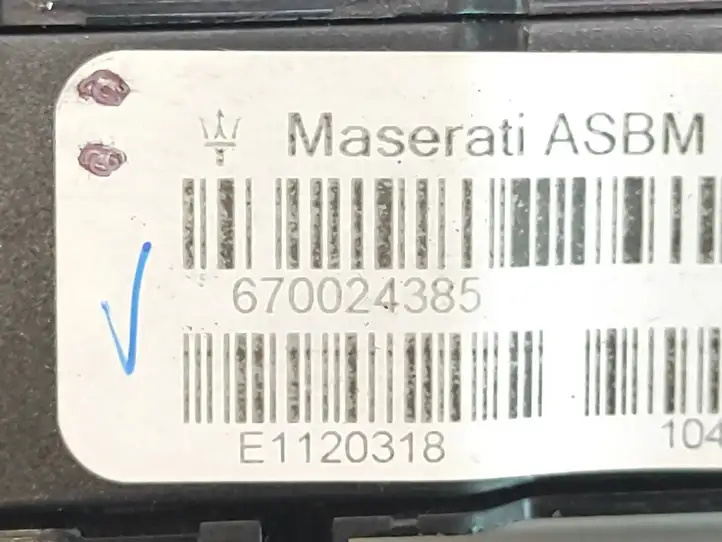 Maserati Ghibli (2013 - 2017) 670024385 Кнопка ESP — фото 6
