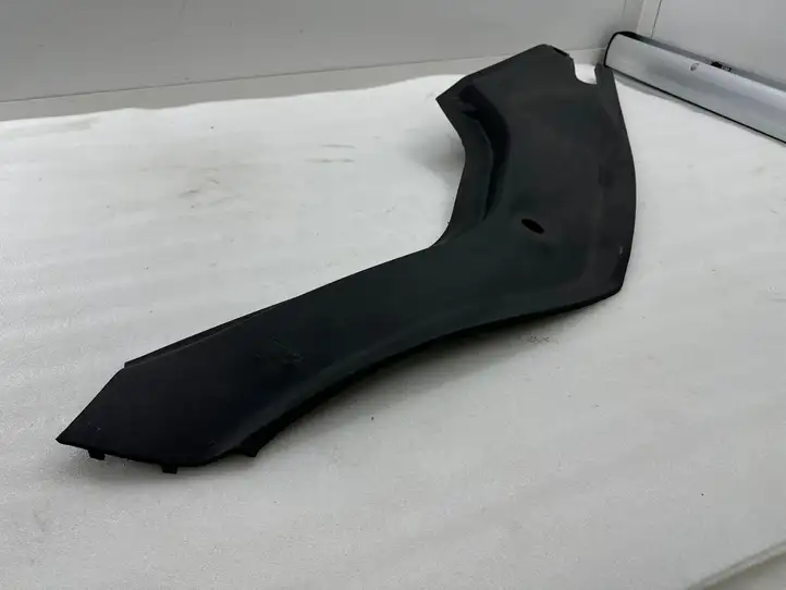 Tesla Model S (2016 - 2021) 100632700F Обшивка бардачка — фото 5