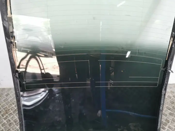 Tesla Model 3 (2017 - 2023) Стекло люка — фото 7