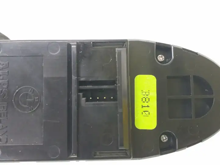 BMW 5 E60 E61 (2004 - 2010) 9122111 Кнопка стеклоподъемников — фото 6