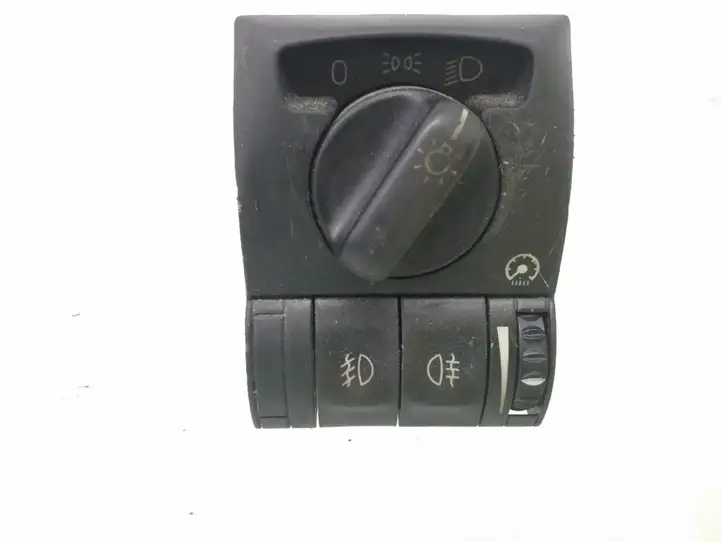 Opel Omega B2 (1999 - 2004) 09229578 Включатель фонарей — фото 1
