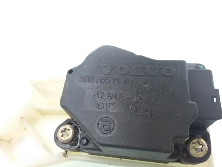 Volvo S60 (2000 - 2004) 30676511 Двигатель задвижки потока воздуха — фото 5