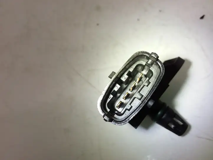 Honda Civic (2006 - 2011) 0281002680 Датчик давления воздуха впуска — фото 3