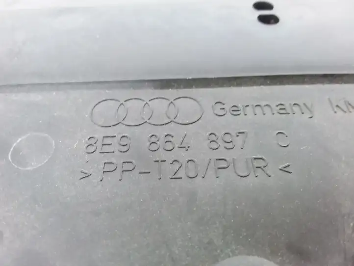 Audi A4 S4 B7 8E 8H (2004 - 2009) 8E9864897C Прочая отделка багажника — фото 5