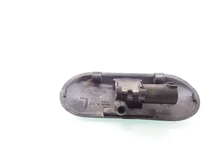 Audi A6 S6 C5 4B (2001 - 2004) 8E0955987 Форсунка омывателя лобового стекла — фото 2