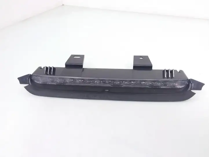 Volvo V50 (2004 - 2008) 8620290 Дополнительный стоп фонарь — фото 1