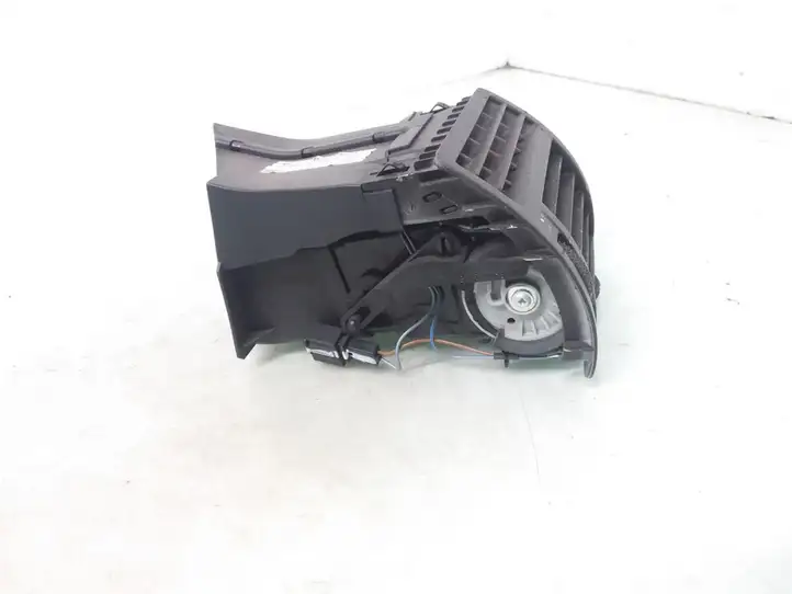 Seat Alhambra (Mk1) (2000 - 2010) 7M3819704C Боковой воздушный дефлектор — фото 2