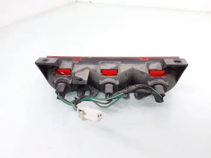 Mitsubishi Pajero (1999 - 2003) STANLEYP0223 Дополнительный стоп фонарь — фото 2