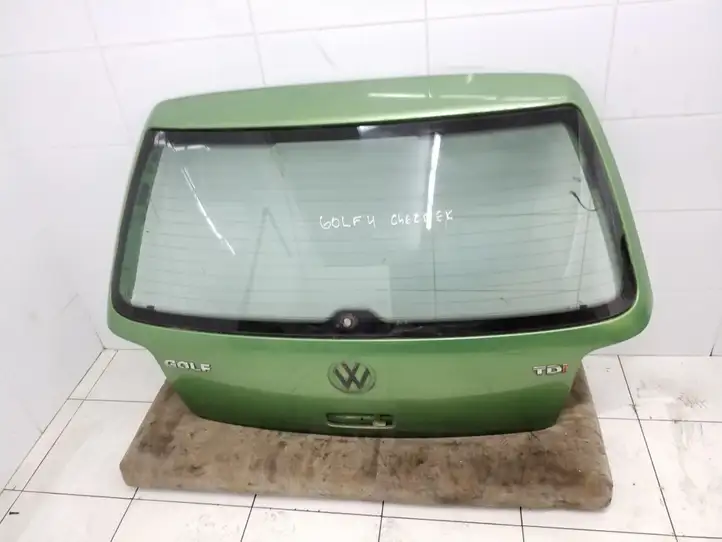 Volkswagen Golf IV (1998 - 2005) Крышка багажника — фото 2