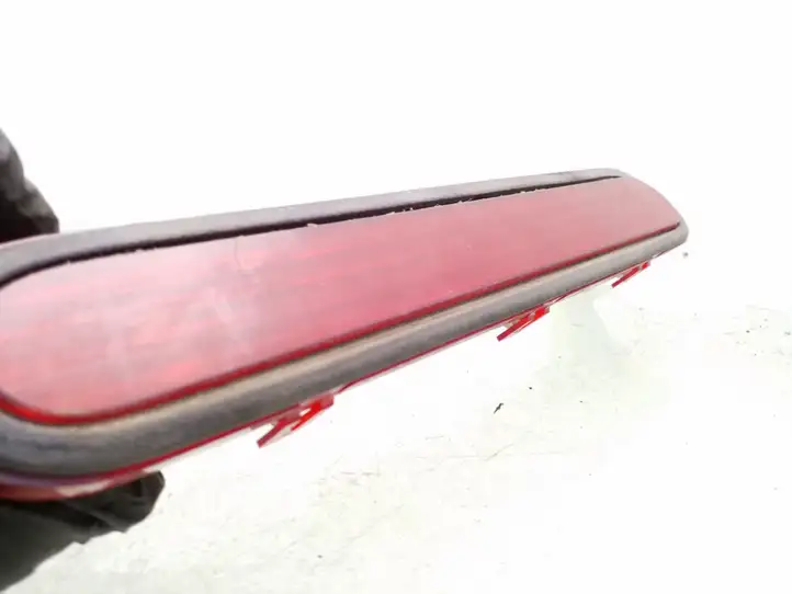 Toyota Corolla Verso AR10 (2004 - 2009) 815700F010 Дополнительный стоп фонарь — фото 2