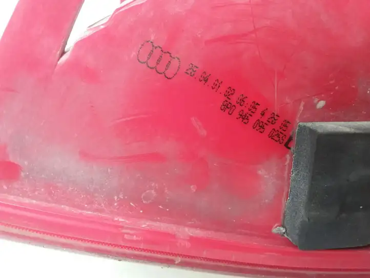 Audi A3/S3 8L (2000 - 2003) 8P0945095025S Задний фонарь в кузове — фото 3