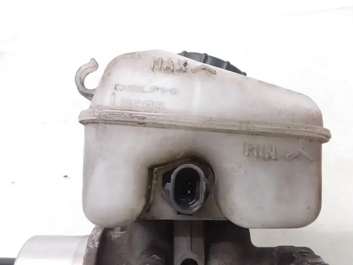 Opel Astra G (1998 - 2004) 32066734 Главный тормозной цилиндр — фото 2