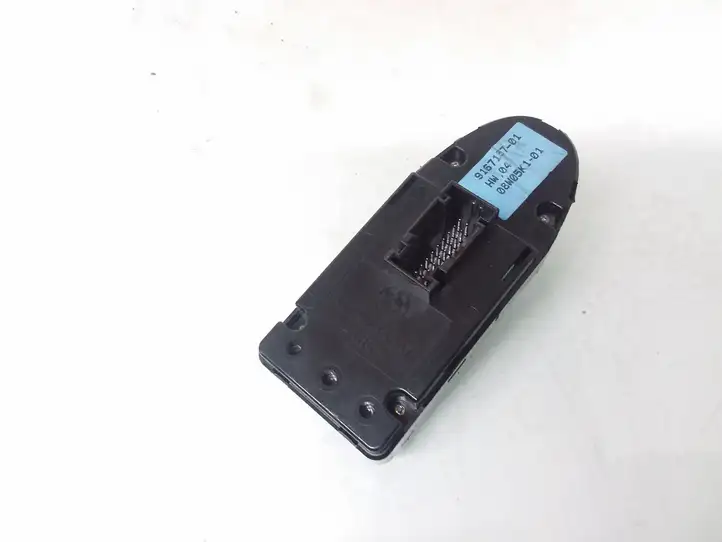BMW 1 E81 E87 (2004 - 2011) 9167157 Кнопка стеклоподъемников — фото 2