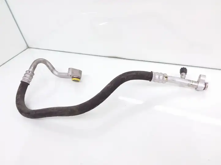 BMW 3 F30 F35 F31 (2012 - 2018) 9212232 Трубки и шланги кондиционера — фото 1