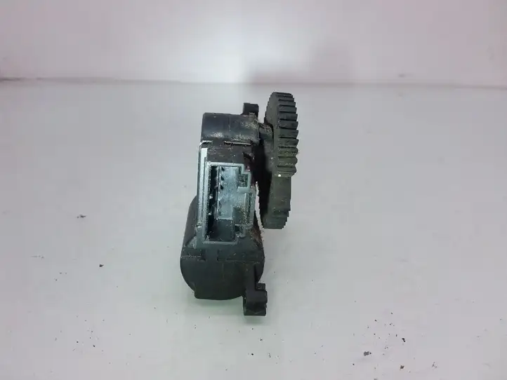 Opel Astra H (2004 - 2009) 52406337R05 Двигатель задвижки потока воздуха — фото 4